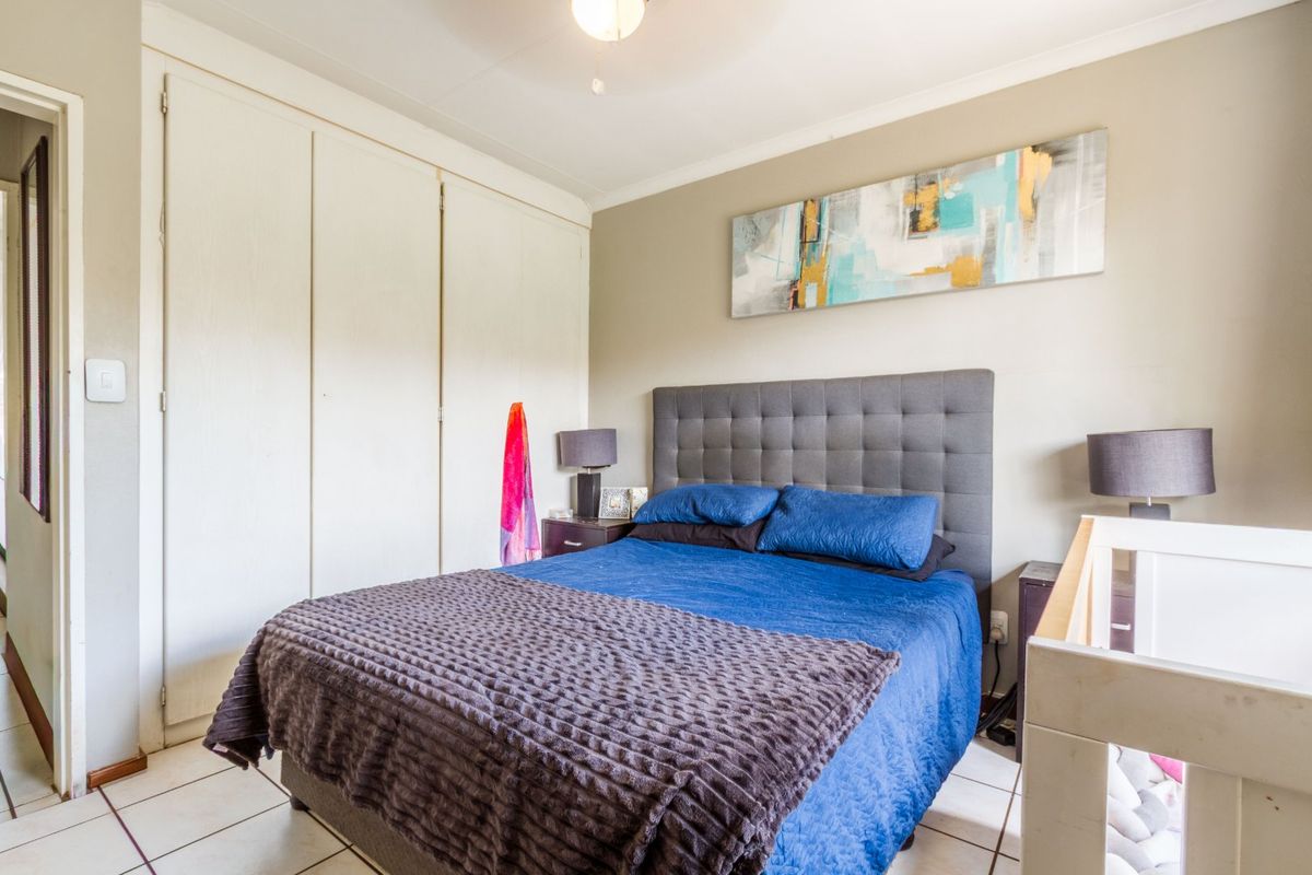 LOCATION...LOCATION... - Photo 5