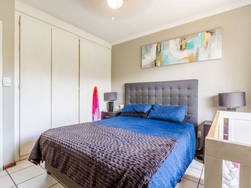 LOCATION...LOCATION... - Photo 5