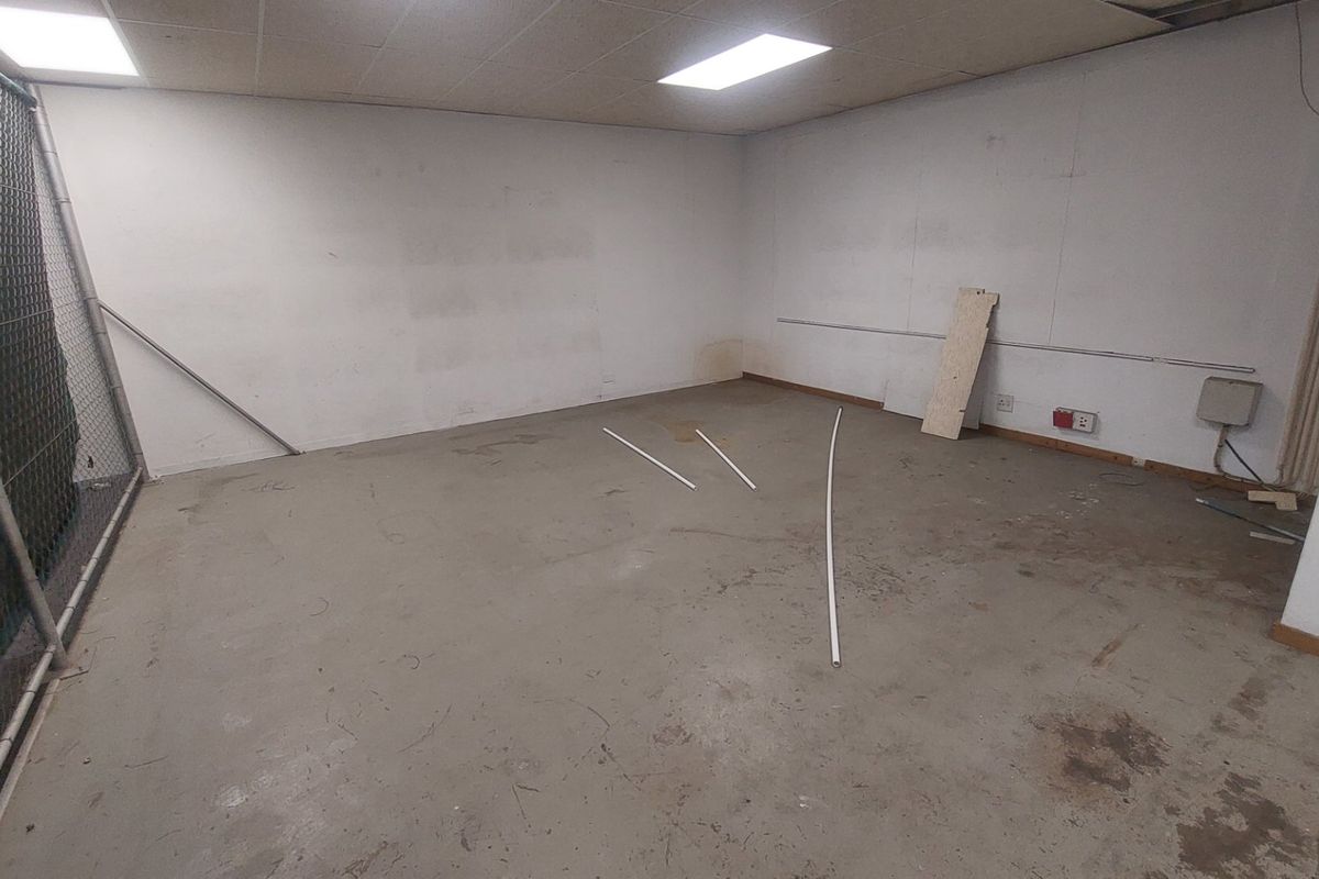 Office space for rent in Stamfordhill - Photo 4