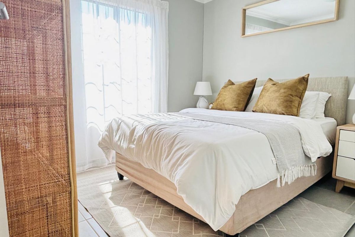 Stunning 2 bedroom house for sale in Sky City , located in the South of Alberton.  - Photo 5