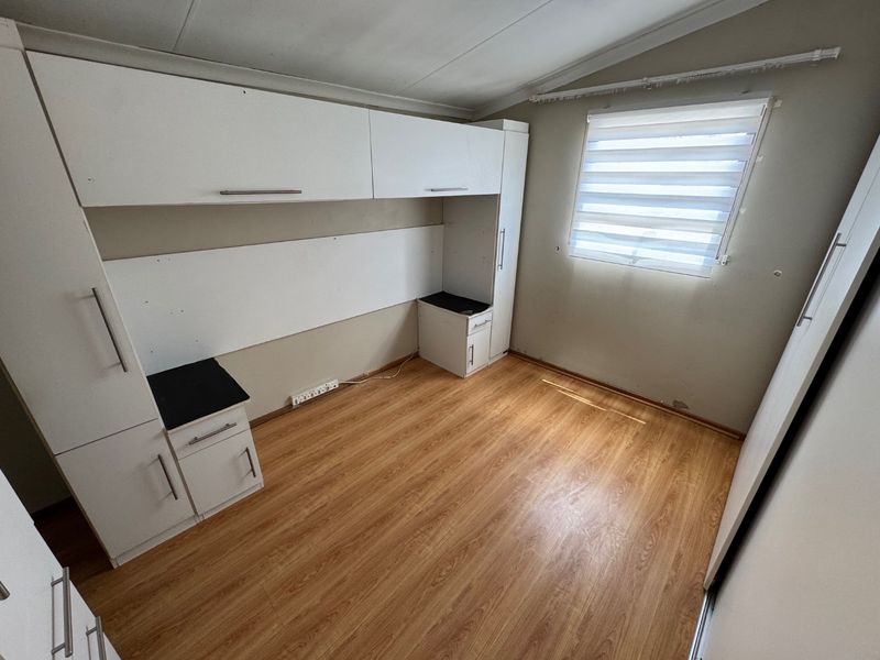 Charming Family Home with Granny Flat and Pool - Photo 5