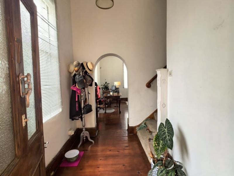 2.5 Bedrooms, 2 Bathrooms Apartment For Sale In Morningside, Durban - Photo 6