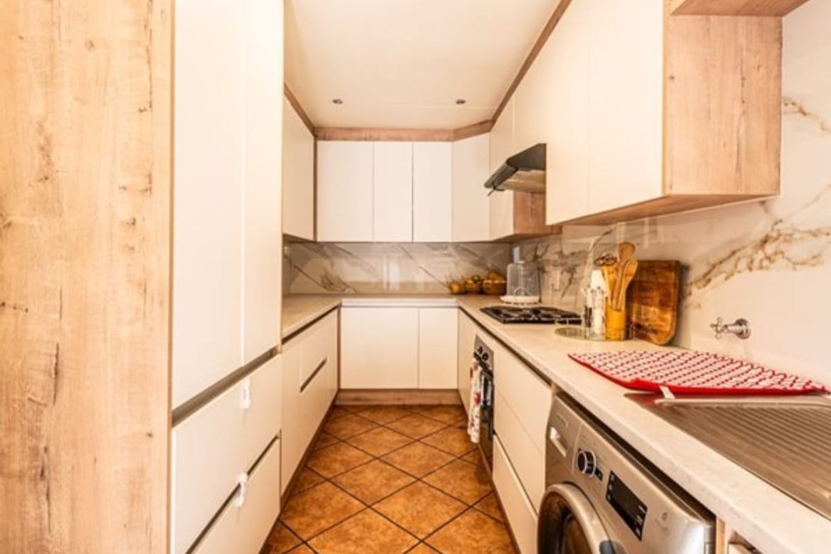 DUPLEX IN THE POPULAR ANTIGUA COMPLEX - Photo 3