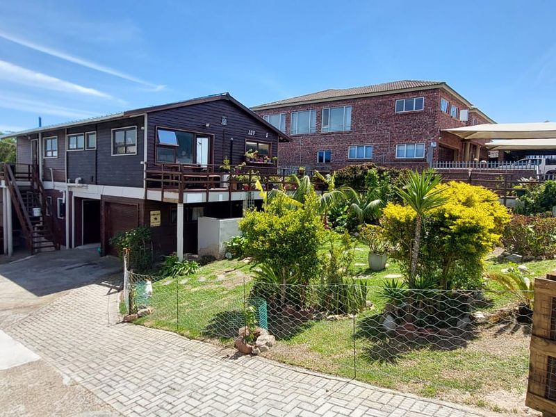 Charming Log Cabin Home for Sale in Paradise Beach - Photo 7