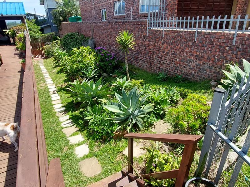 Charming Log Cabin Home for Sale in Paradise Beach - Photo 5