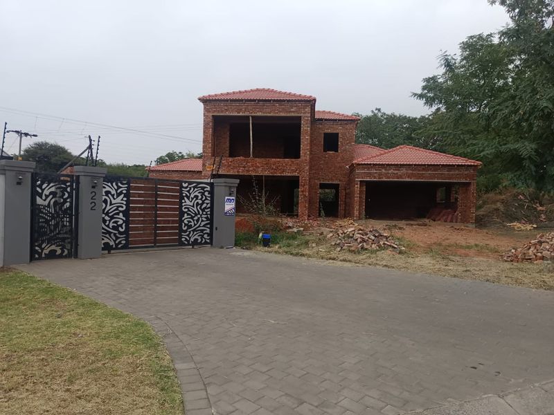 4 Bedroom Half Built Home in Brits - Photo 2