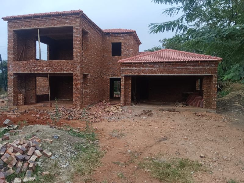 4 Bedroom Half Built Home in Brits - Photo 4