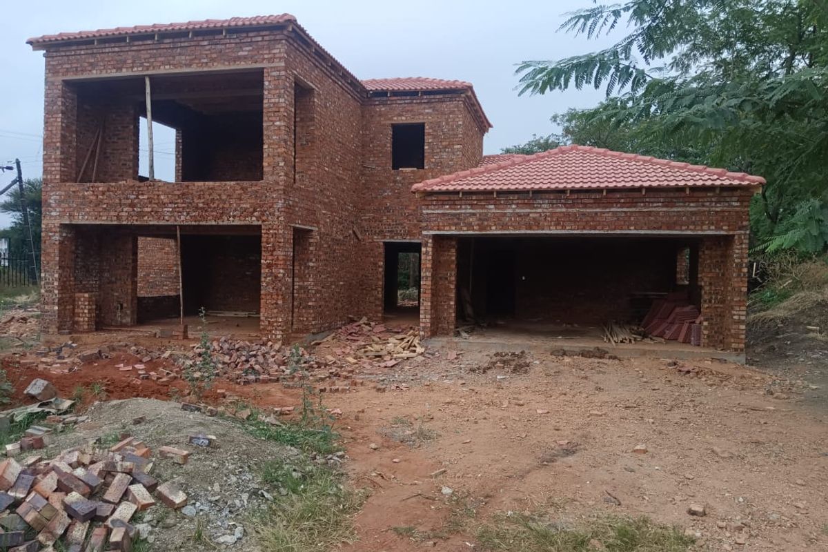 4 Bedroom Half Built Home in Brits - Photo 5