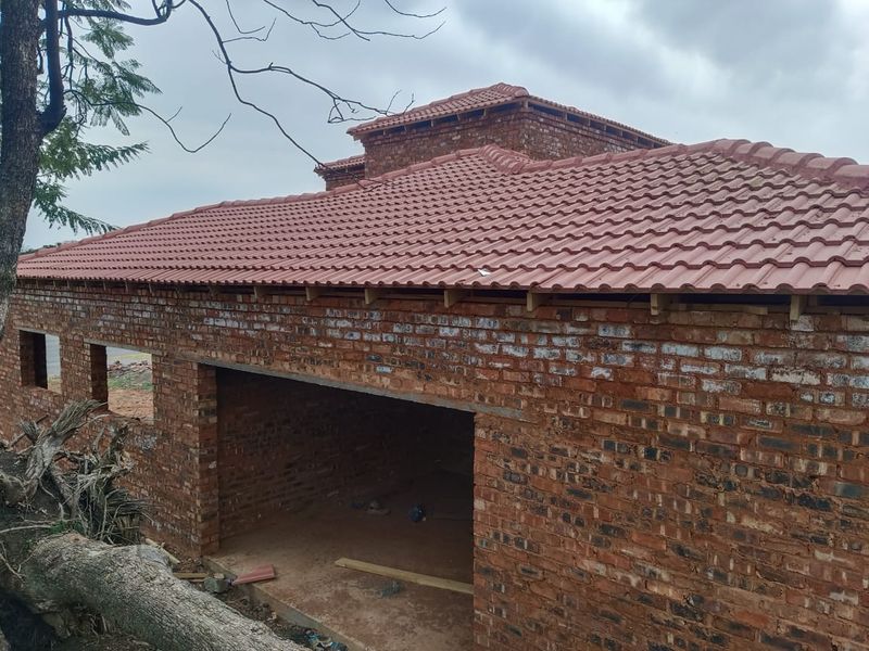 4 Bedroom Half Built Home in Brits - Photo 9