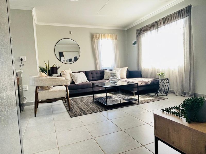 Brand-New 3-Bedroom Gem in Sky City – No Transfer or Bond Costs! - Photo 6