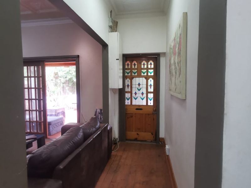 2 Bedroom 1 Bathroom House For Sale - Photo 3