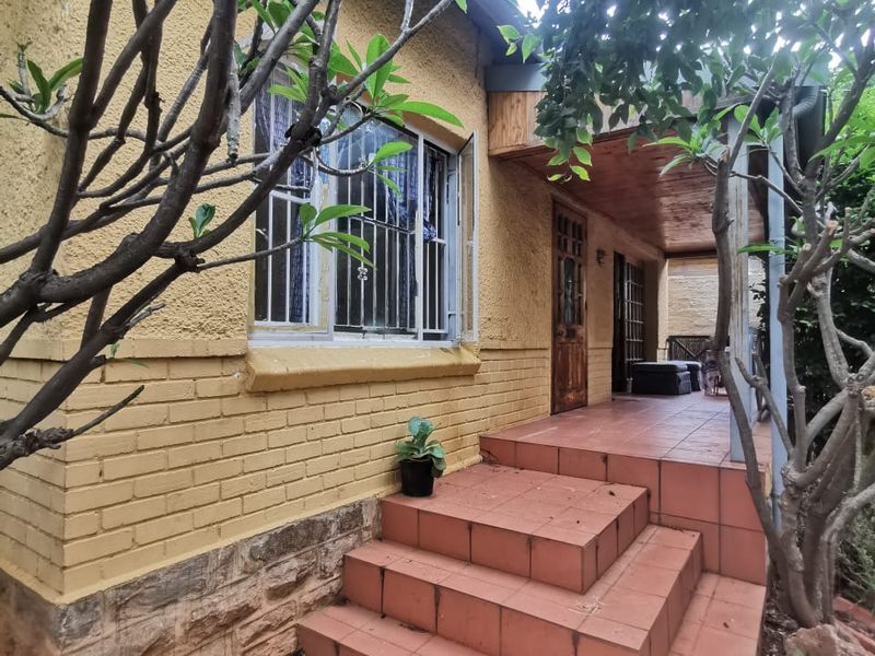 2 Bedroom 1 Bathroom House For Sale - Photo 4