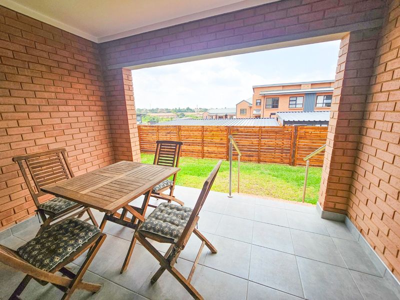 3 Bedroom 2 Bathroom Ground Floor apartment to rent at Southdowns View, Irene! - Photo 6