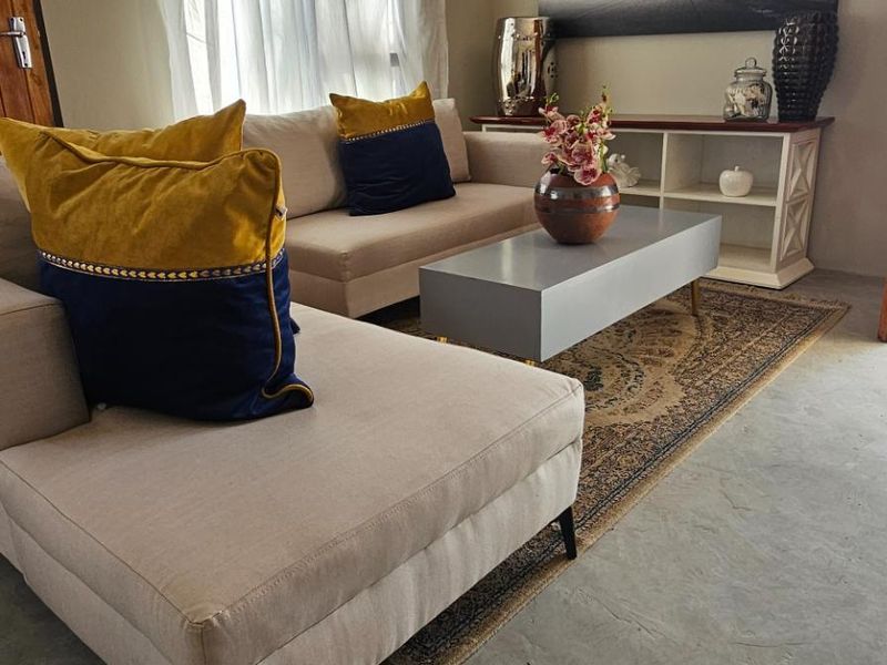 2 - 3 BEDROOM 2 BATHROOM MODERN HOUSES FOR SALE IN PALM CITY - Photo 5