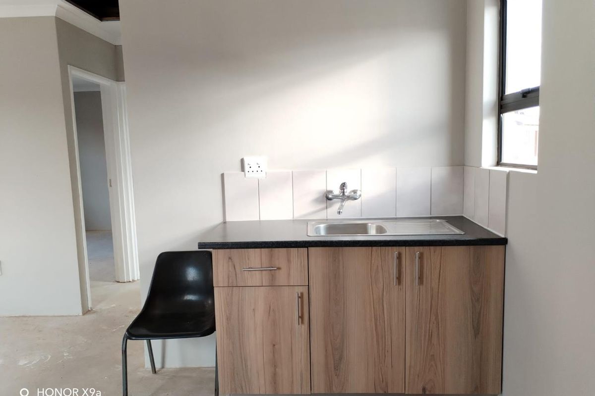2 - 3 BEDROOM 2 BATHROOM MODERN HOUSES FOR SALE IN PALM CITY - Photo 2