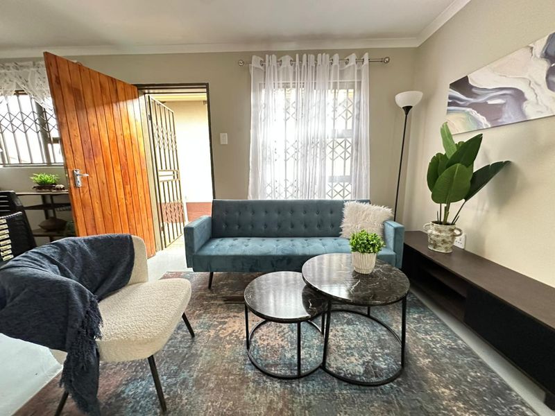 2 BEDROOM 1 BATHROOM MODERN APARTMENT FOR SALE IN PALM CITY - Photo 6