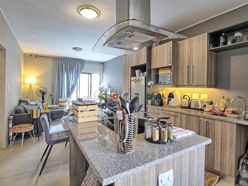 Stylish Ground-Floor Apartment in Edenburg for Rent! - Photo 3