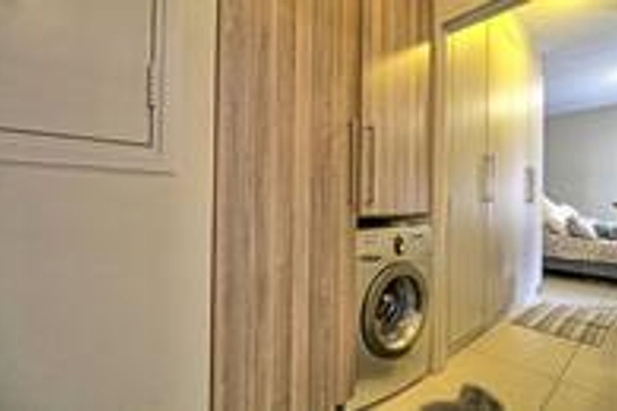 Stylish Ground-Floor Apartment in Edenburg for Rent! - Photo 4