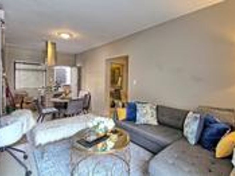 Stylish Ground-Floor Apartment in Edenburg for Rent! - Photo 6