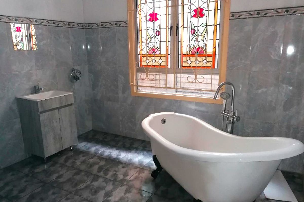 A Home for Sale - Durban Bulwer - Photo 2