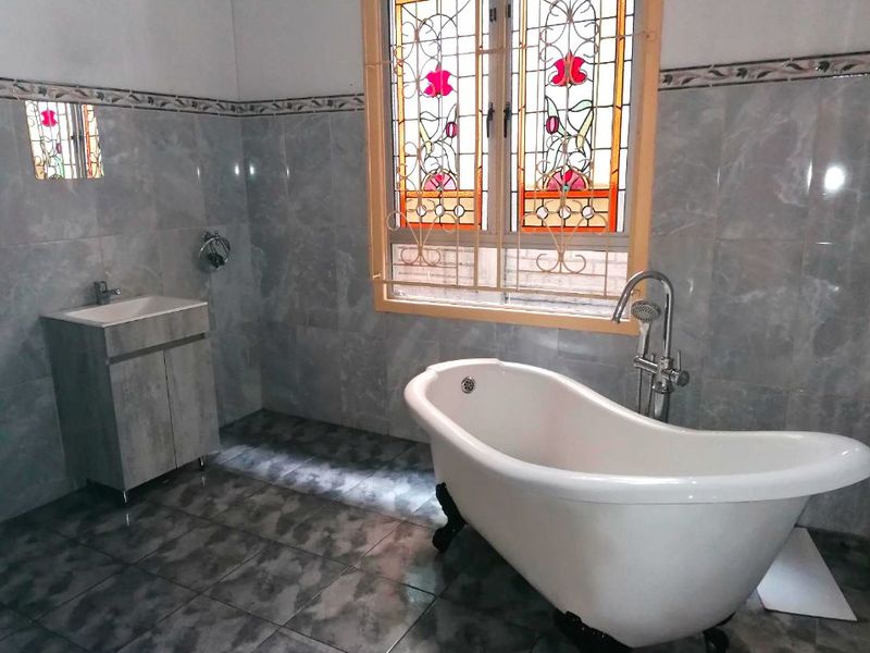 A Home for Sale - Durban Bulwer - Photo 2