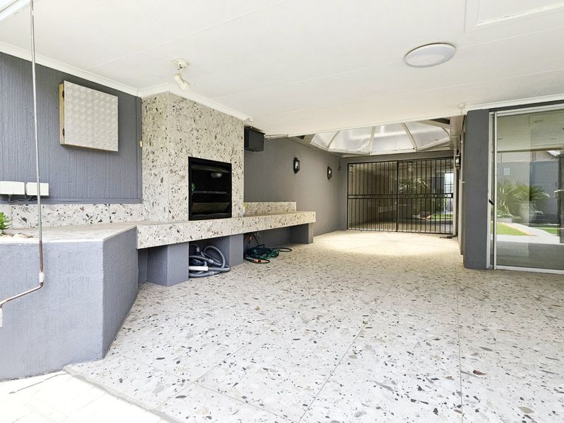 High-end living in Three Rivers Proper. - Photo 2