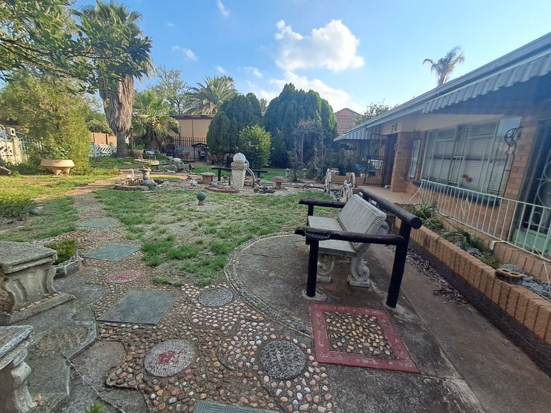 3 Bedroom house for sale in Songloed. - Photo 6