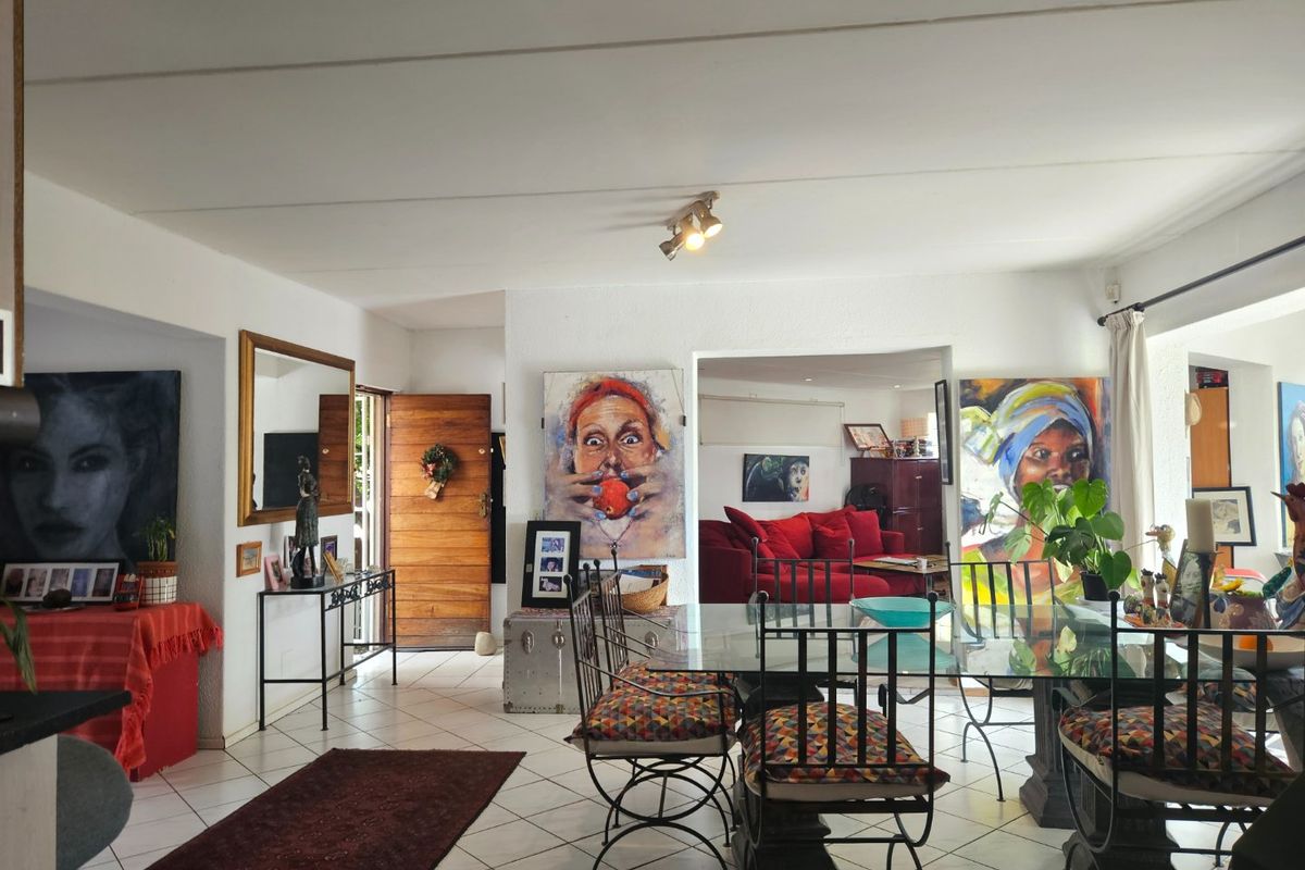 Charming 3-Bedroom Home with Garden, Pet-Friendly Living!!! - Photo 5