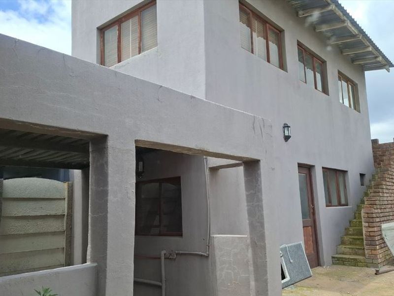 Property Features - Photo 3
