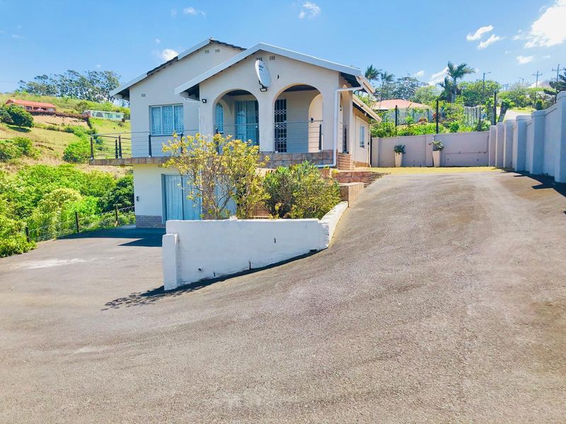 Tranquil Home Nestled On A Hill With A Flatlet - Photo 1