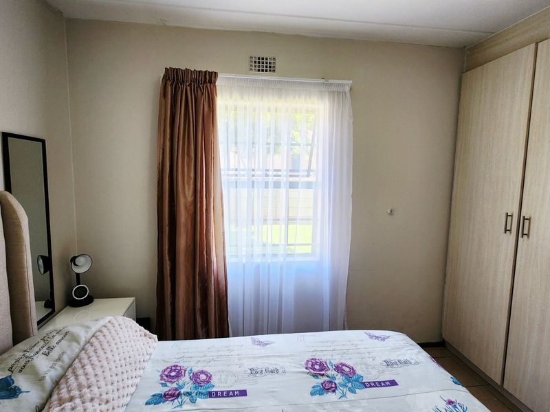 Two Bedroom Unit with Garden For Sale - Photo 10
