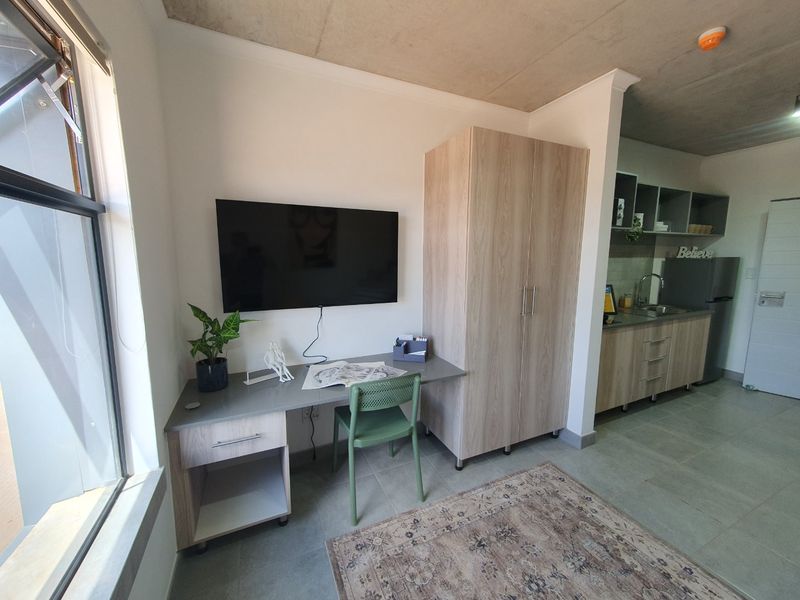 Eduloft Student Accomodation, 1 bedroom,  1 bathroom Unit, in Highveld - Photo 5