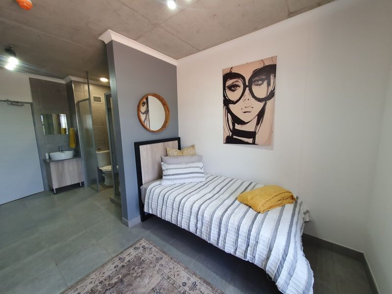 Eduloft Student Accomodation, 1 bedroom,  1 bathroom Unit, in Highveld - Photo 4