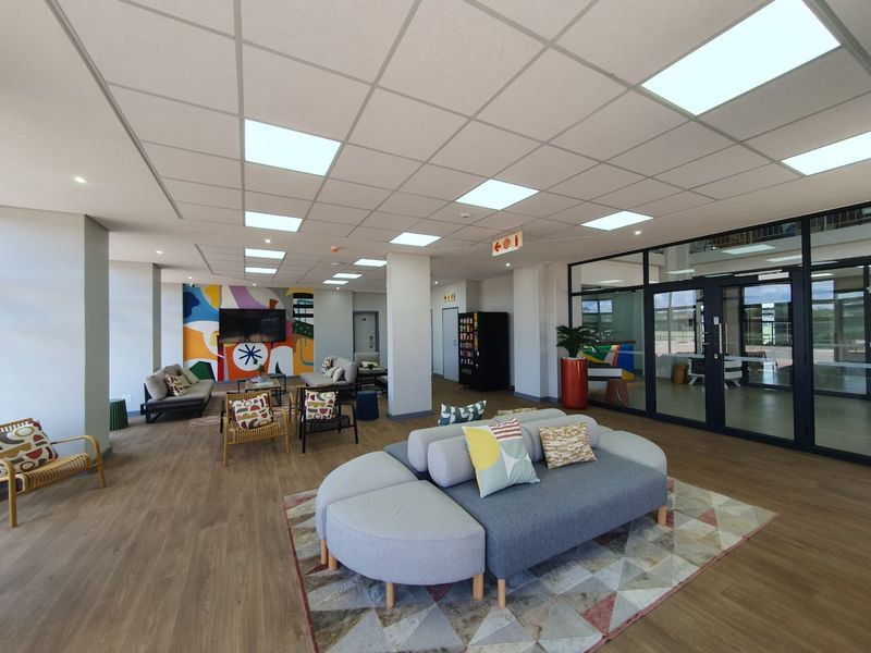 Eduloft Student Accomodation, 1 bedroom,  1 bathroom Unit, in Highveld - Photo 2