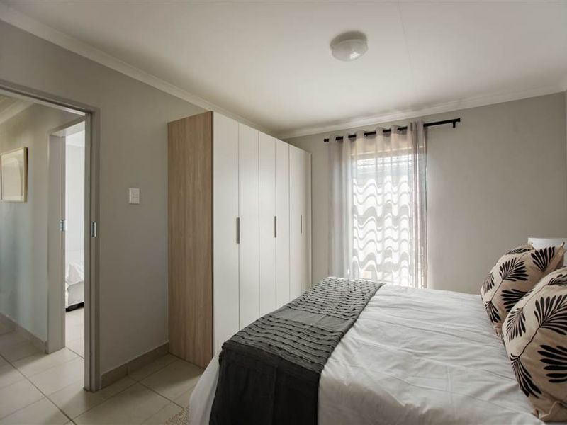 Brand-new 3 bedrooms house for sell at Milano Security Estate! - Photo 10