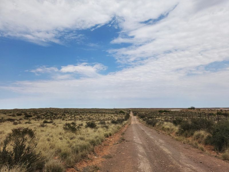 Exceptional 12,001 ha Kalahari Livestock Farm - Photo 9