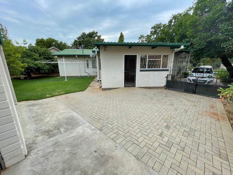 Affordable Property - Photo 4