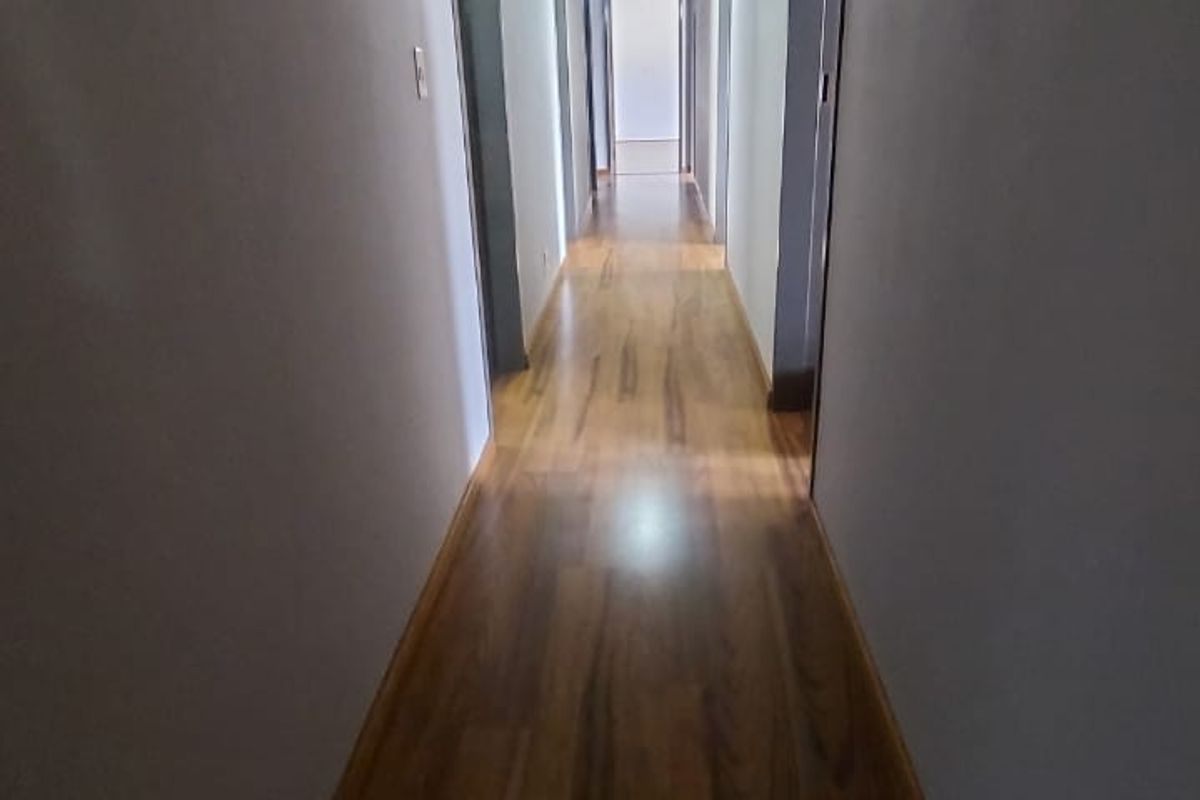 Exceptional Five-Bedroom Family Home in the Heart of Freeway Park - Photo 5