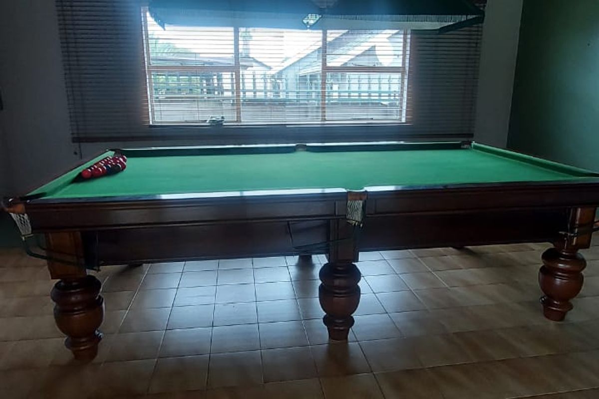 Exceptional Five-Bedroom Family Home in the Heart of Freeway Park - Photo 4