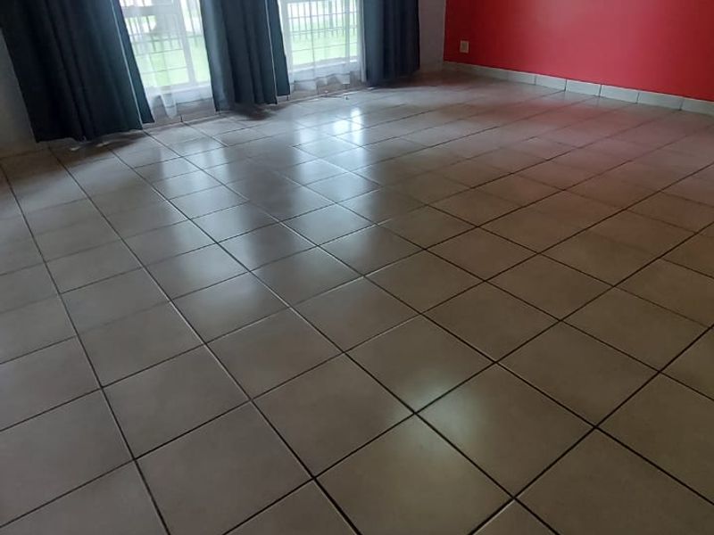 Exceptional Five-Bedroom Family Home in the Heart of Freeway Park - Photo 10