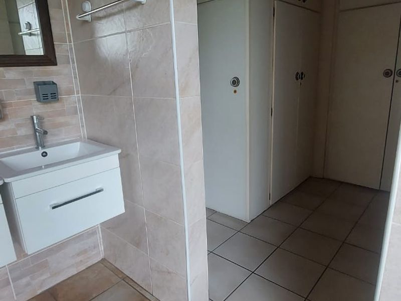 Exceptional Five-Bedroom Family Home in the Heart of Freeway Park - Photo 6