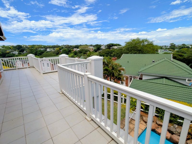 Mount Edgecombe Estate Two - Spacious, freestanding townhouse  - with the perfect location and privacy - with the added bonus of a spacious, separate, fully contained loft apartment - Photo 7
