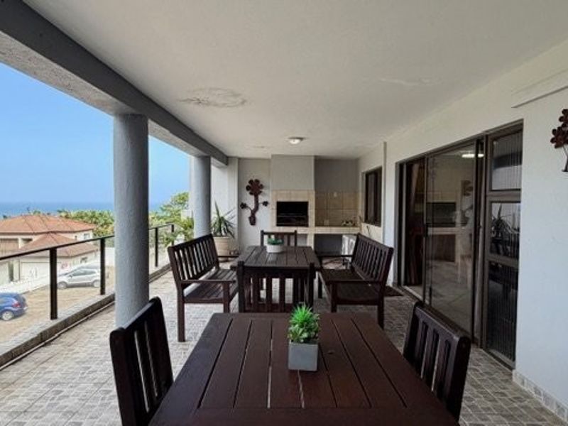 Coastal Living – Stylish 3-Bedroom Sea-View Apartment in Uvongo - Photo 7