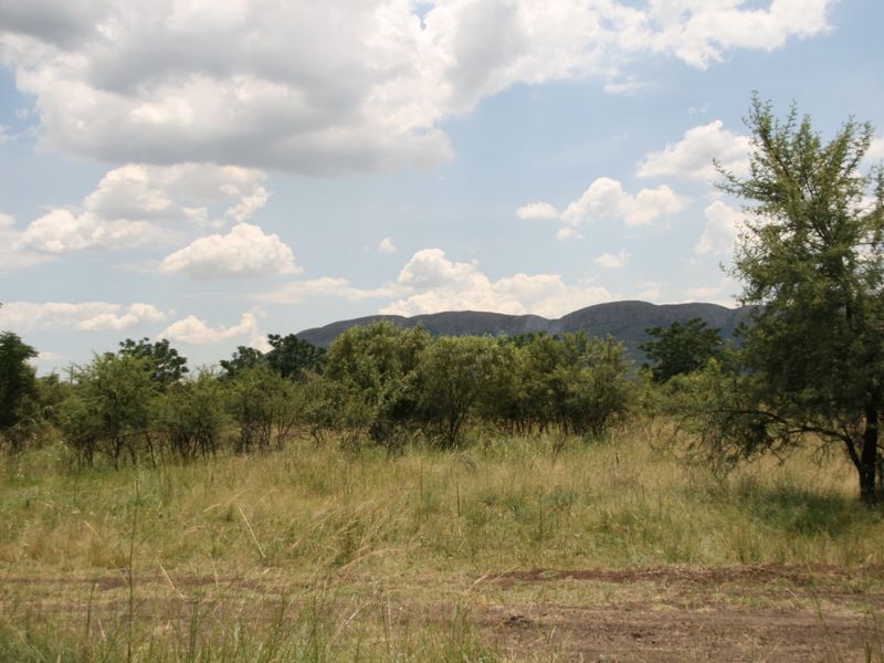 Secure Vacant Land in La Camargue Estate Hartbeespoort - Photo 8