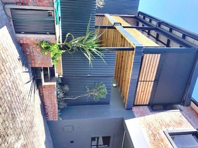 4 BRAND NEW CUTTING EDGE BUILDS....... THE BANTRY BAY OF OUR  BEACHFRONT BAY - Photo 2