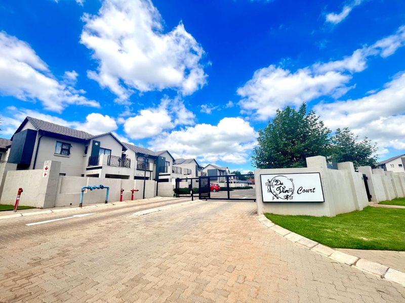 Secure Modern Living in the Heart of Centurion - Photo 2