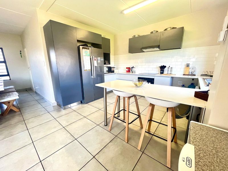 Secure Modern Living in the Heart of Centurion - Photo 6