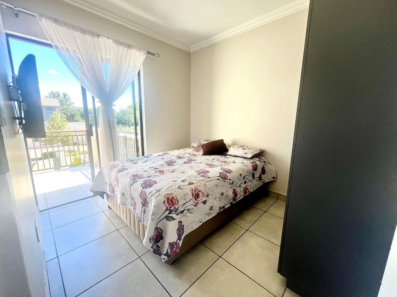 Secure Modern Living in the Heart of Centurion - Photo 9