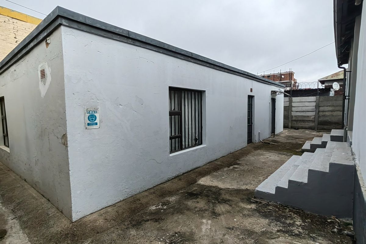 16 Sleeper Nsfas Accredited Student Accomodation - Photo 3