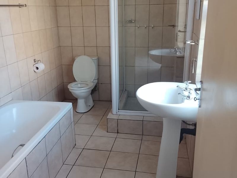 REAL ESTATE SERVICES WELCOMES YOU TO A NEW LISTING  - Photo 8